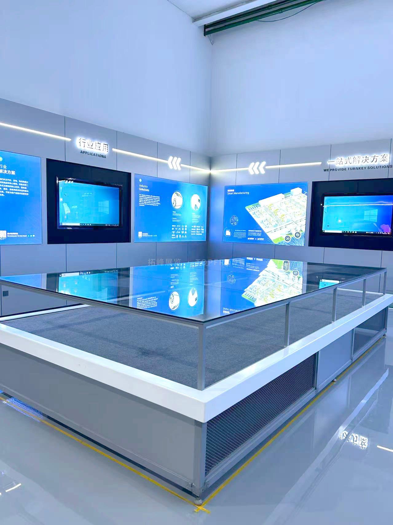 海天精工十分厂展示厅｜宁波高端制造企业展厅设计施工 实拍 1